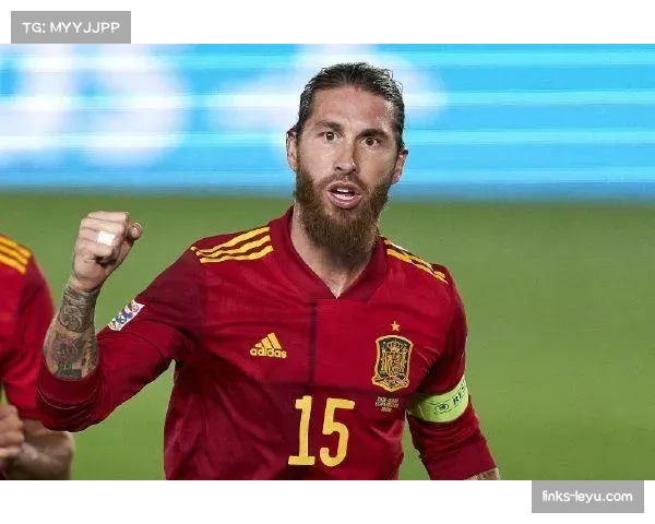 克日什托夫·皮亚特克 以两粒进球跻身射手榜前五