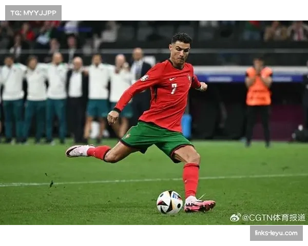 波鸿门将扑出点球后VAR要求重罚 当事人描述心理波动过程